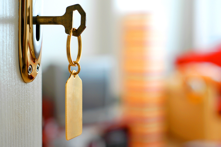 key lock door